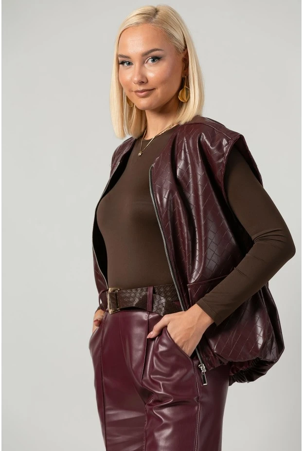 Leather jacket καπιτονέ αμάνικο με φερμουάρ και λάστιχο βουργουνδί
