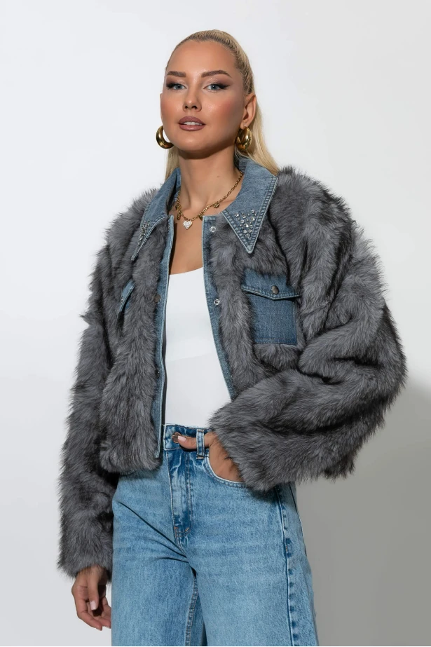Γούνινο jacket με τζιν λεπτομέρειες και στρας στον γιακά γκρι