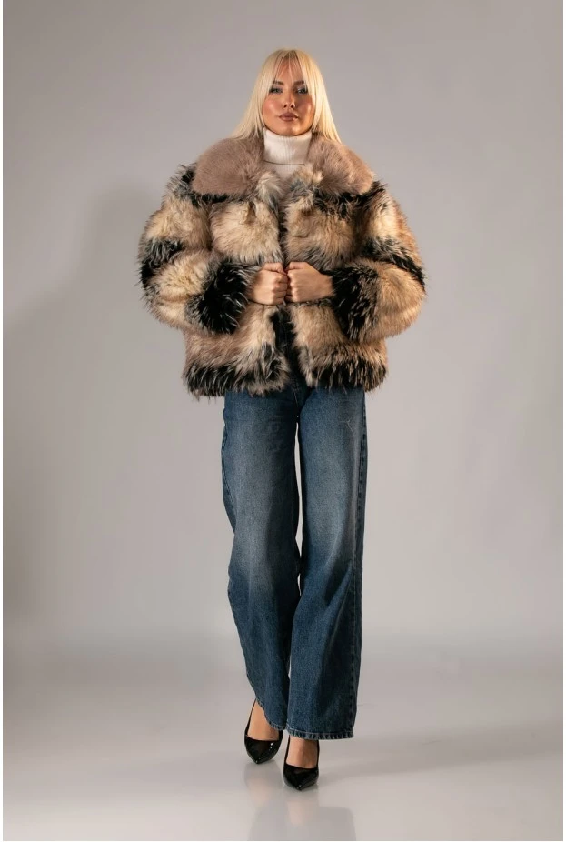 Γούνινο jacket με διαφορετικές αποχρώσεις μπεζ