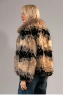 Γούνινο jacket με διαφορετικές αποχρώσεις μπεζ