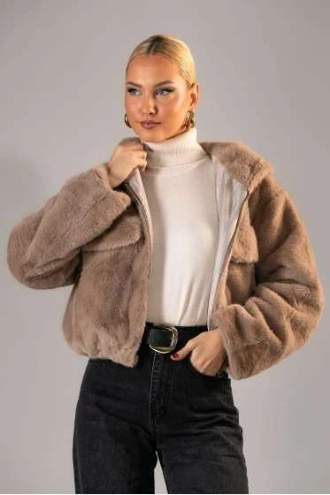 Γούνινο bomber jacket με κουκούλα μπεζ ανοιχτό