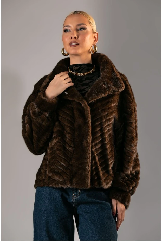 Γούνινο jacket με εφέ καφέ