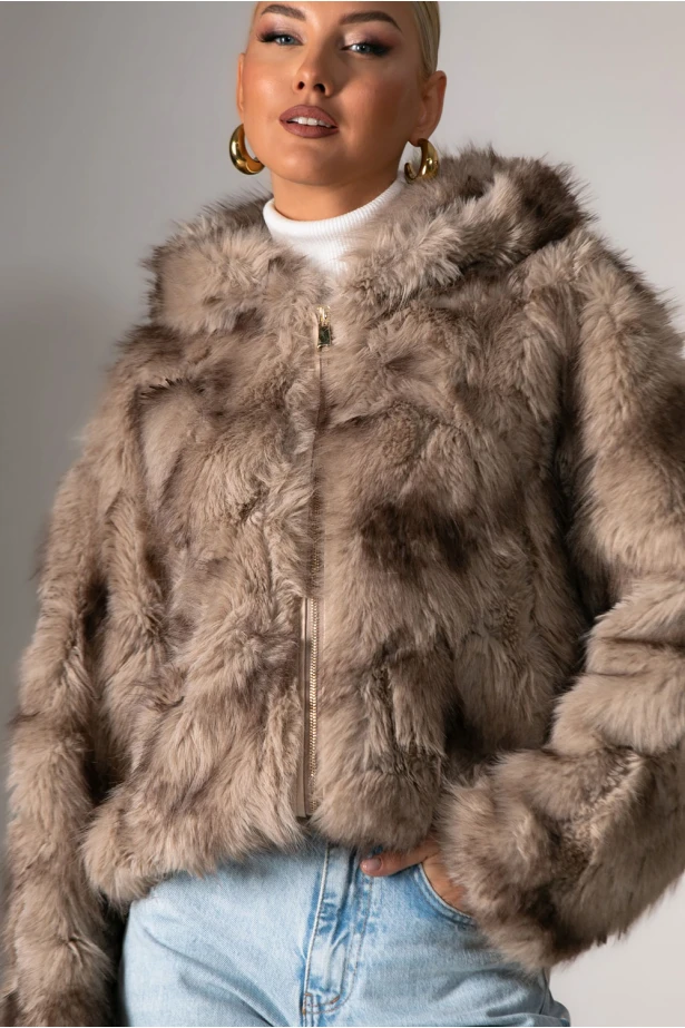 Γούνινο jacket με φερμουάρ και κουκούλα καφέ 