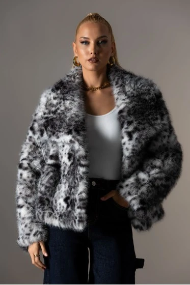 Γούνινο jacket με γιακά γκρι