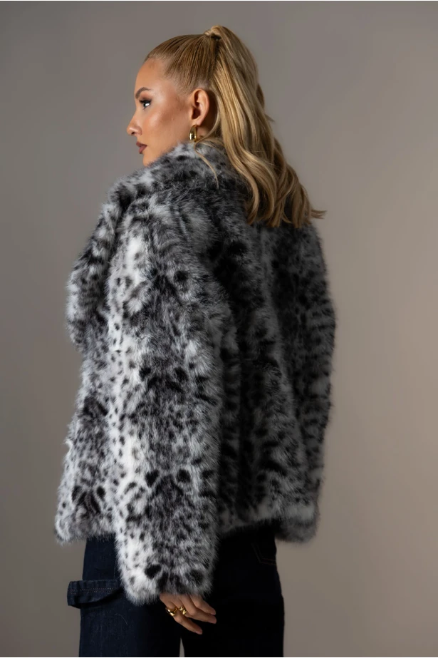 Γούνινο jacket με γιακά γκρι Γούνινο jacket με γιακά γκρι