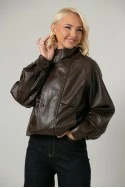 Leather jacket με ψηλό λαιμό και λάστιχο στη μέση καφέ