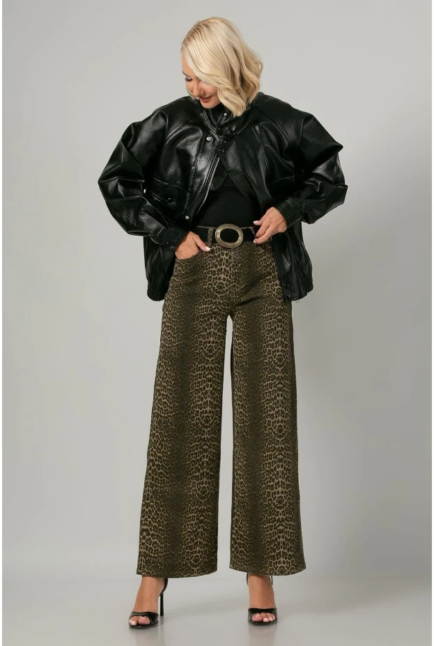 Leather jacket με ψηλό λαιμό και λάστιχο στη μέση μαύρο
