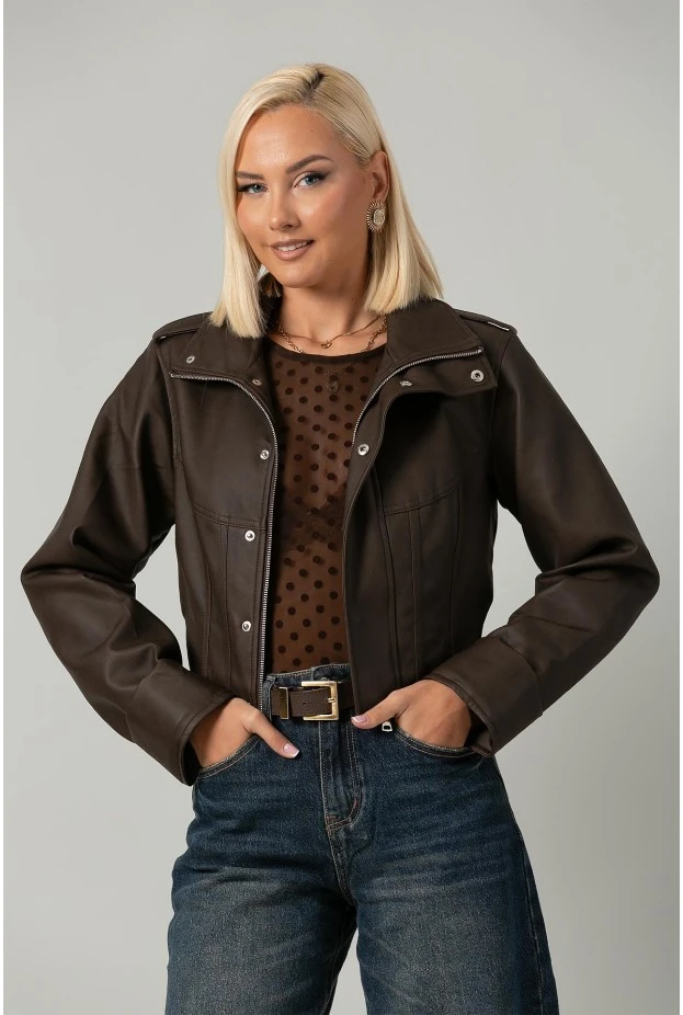 Leather jacket cropped ασύμμετρο με σούρες στα μανίκια καφέ
