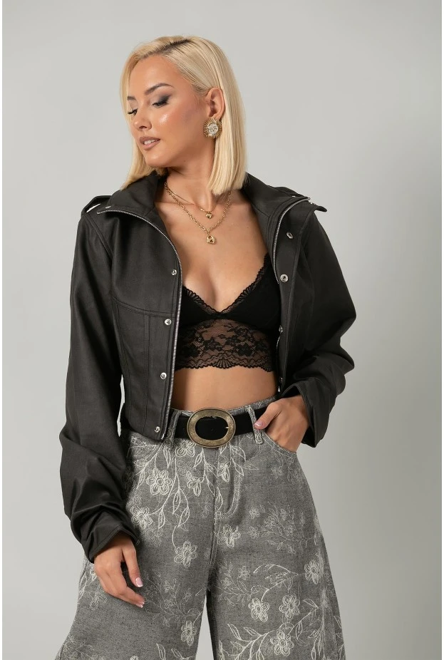 Leather jacket cropped ασύμμετρο με σούρες στα μανίκια ανθρακί