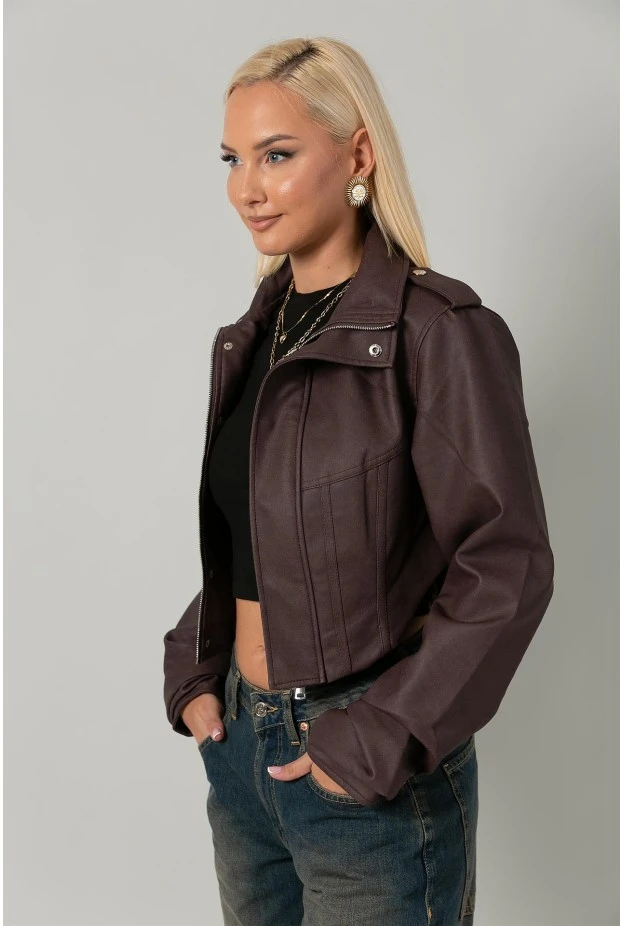 Leather jacket cropped ασύμμετρο με σούρες στα μανίκια μπορντό