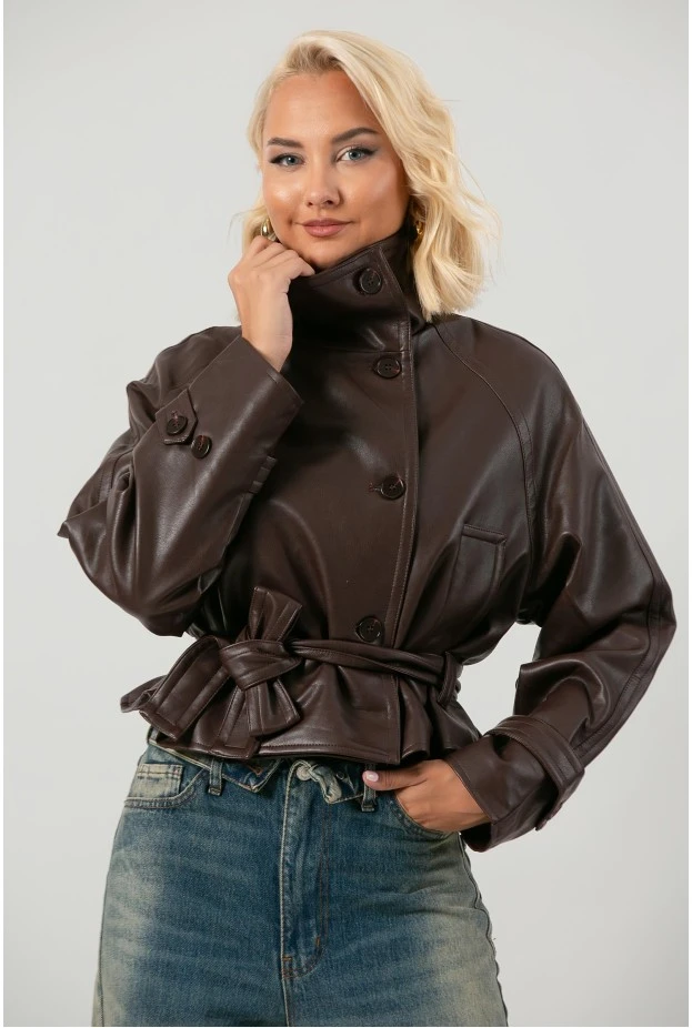 Leather jacket cropped με ζώνη και μεγάλο γιακά μπορντό