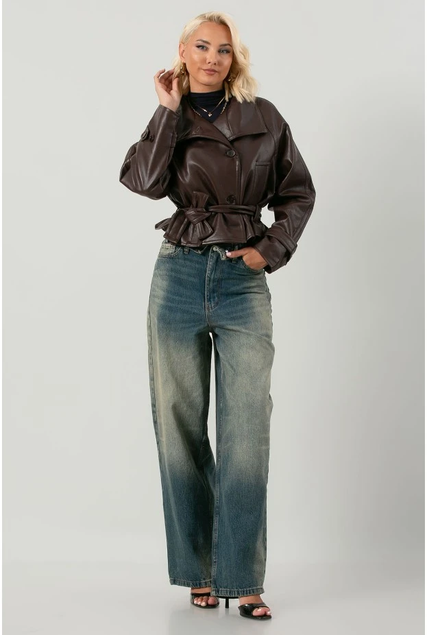 Leather jacket cropped με ζώνη και μεγάλο γιακά μπορντό