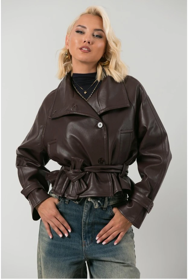 Leather jacket cropped με ζώνη και μεγάλο γιακά μπορντό