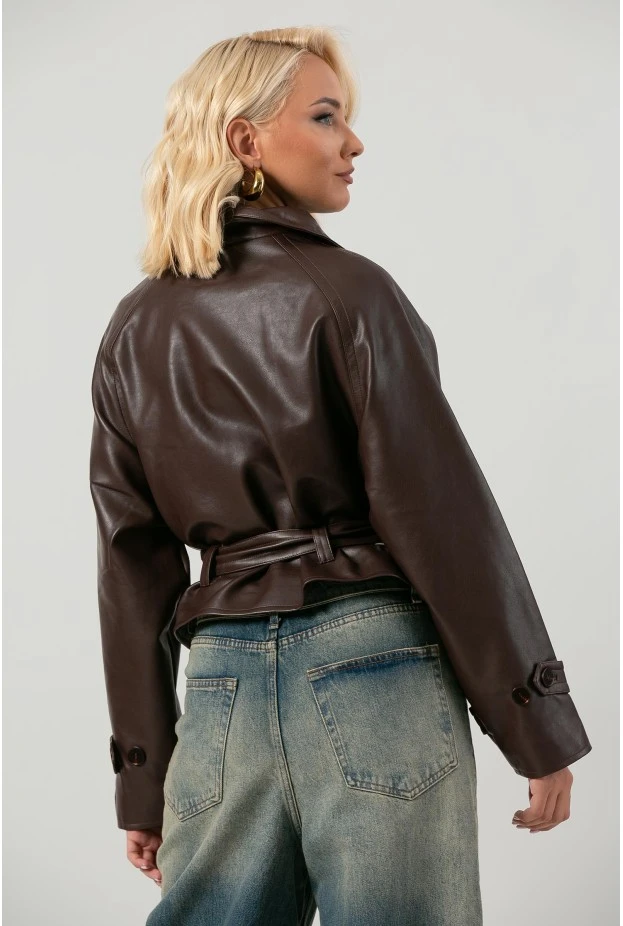Leather jacket cropped με ζώνη και μεγάλο γιακά μπορντό
