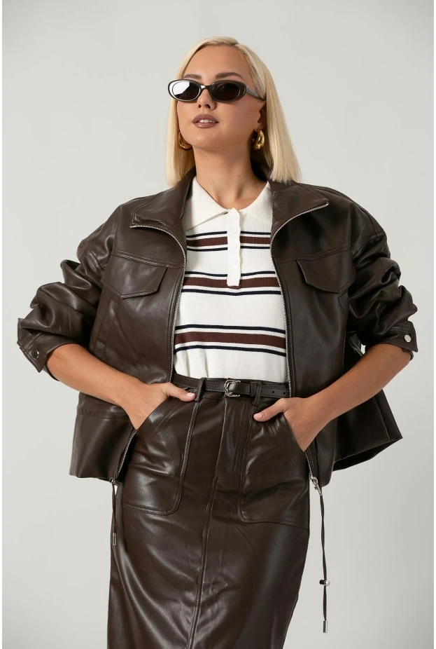 Leather jacket με κορδόνι στη μέση καφέ