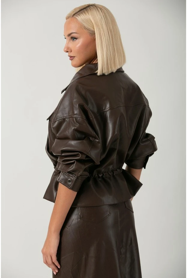 Leather jacket με κορδόνι στη μέση καφέ