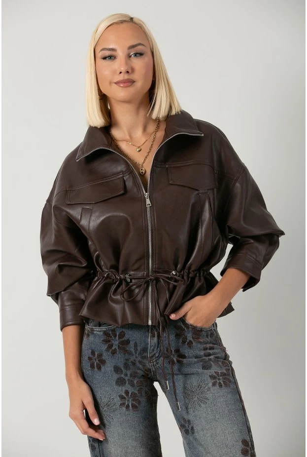 Leather jacket με κορδόνι στη μέση μπορντό