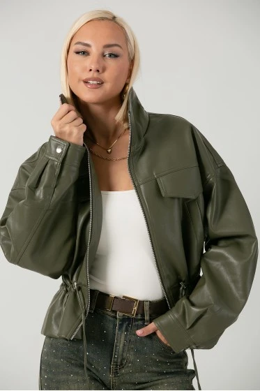 Leather jacket με κορδόνι στη μέση καφέ