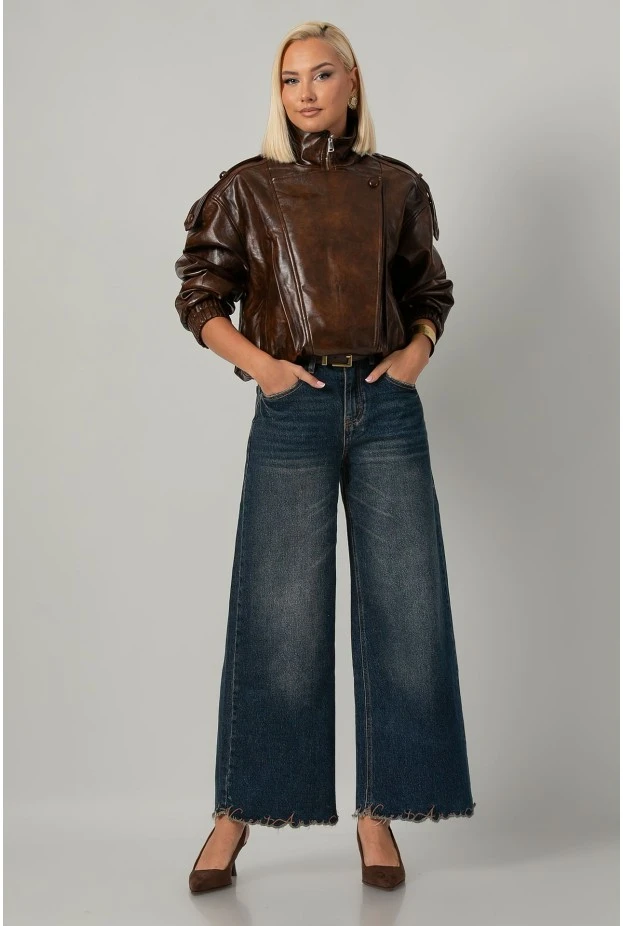 Leather jacket με vintage εφέ και λάστιχο στα μάνικια και στη μέση καφέ