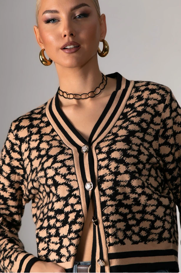 Ζακέτα με animal print και κουμπιά μαύρο-μπεζ