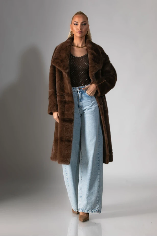 Γούνα μακριά με κουμπιά και τσέπες καφέ 