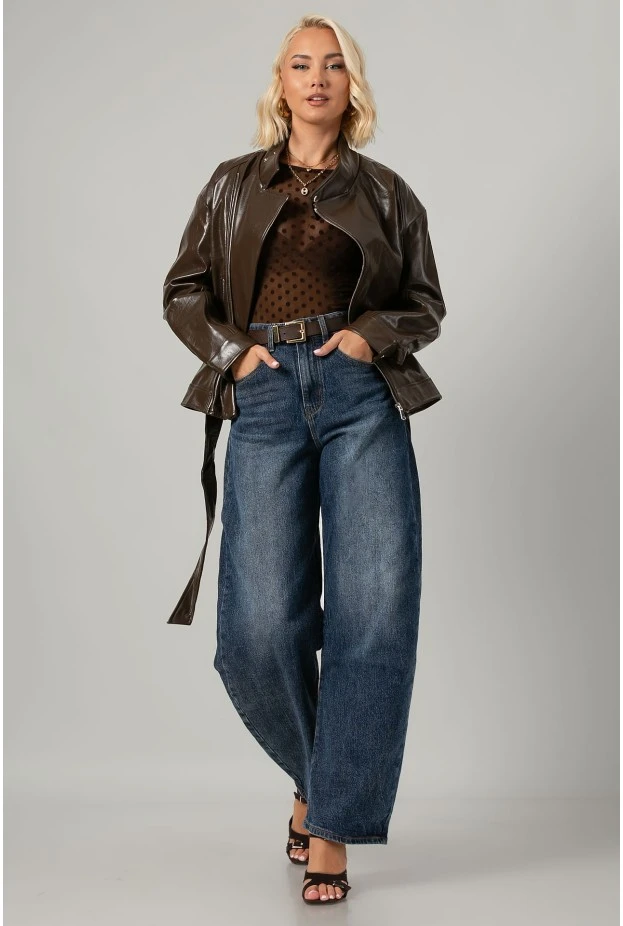 Leather jacket με ψηλό λαιμό και ζώνη καφέ