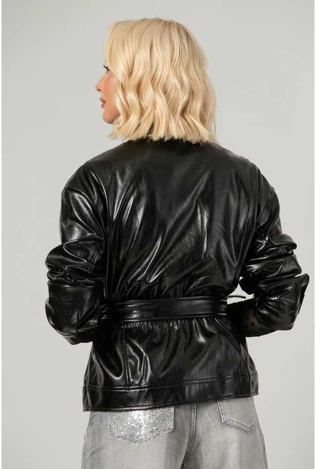 Leather jacket με ψηλό λαιμό και ζώνη μαύρο