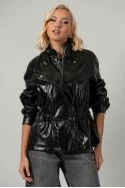 Leather jacket vinyl με σούρες στη μέση μαύρο