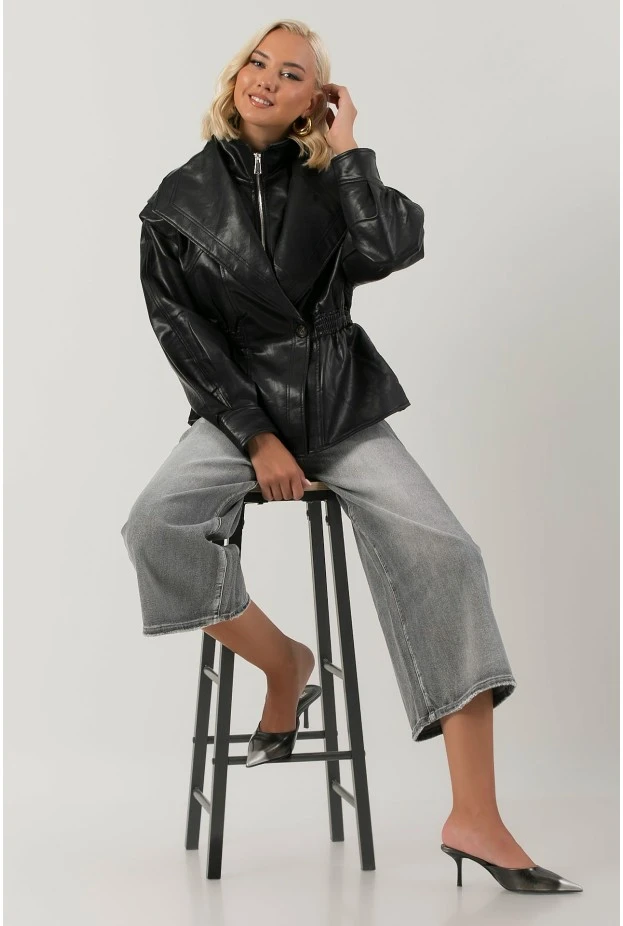 Leather jacket με σφηγκοφωλία στη μέση μαύρο