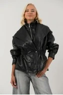 Leather jacket με σφηγκοφωλία στη μέση μαύρο