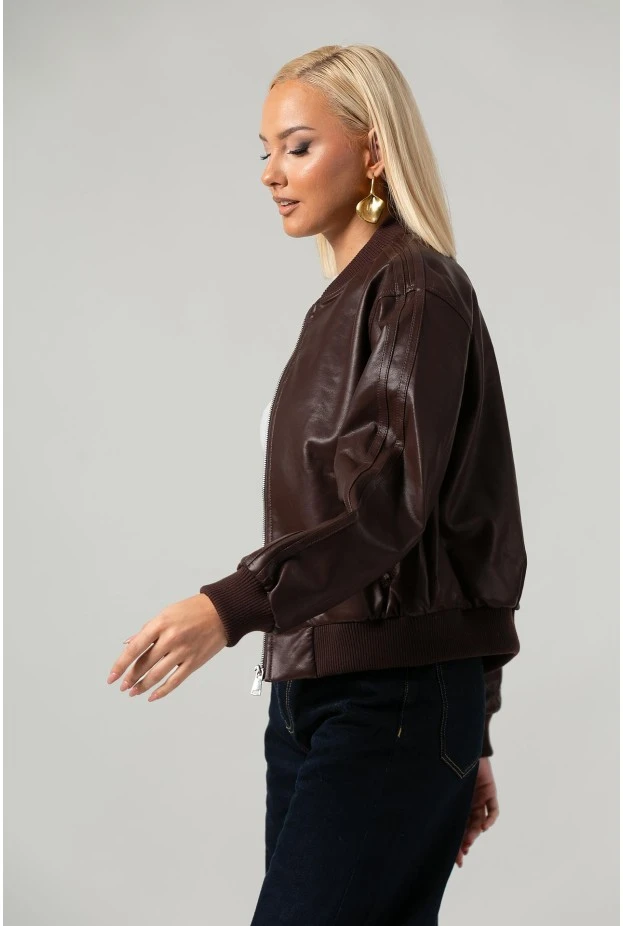 Leather jacket bomber με ribbed λεπτομέρειες μπορντό