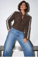 Leather jacket με ιδιαίτερο κούμπωμα και ρίγες στο πλάι καφέ