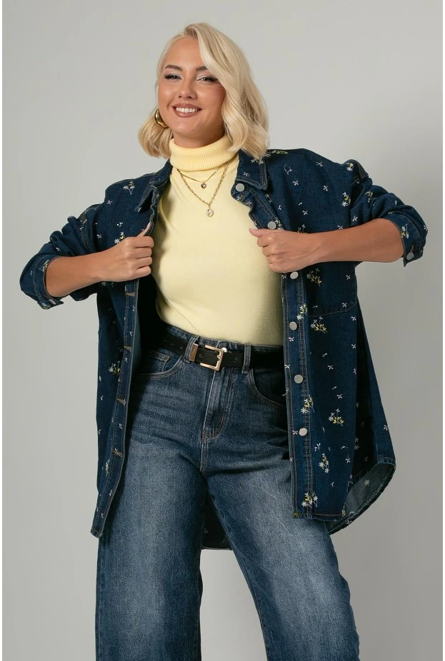 Jean jacket με τσέπες και κεντητά λουλούδια μπλε σκούρο
