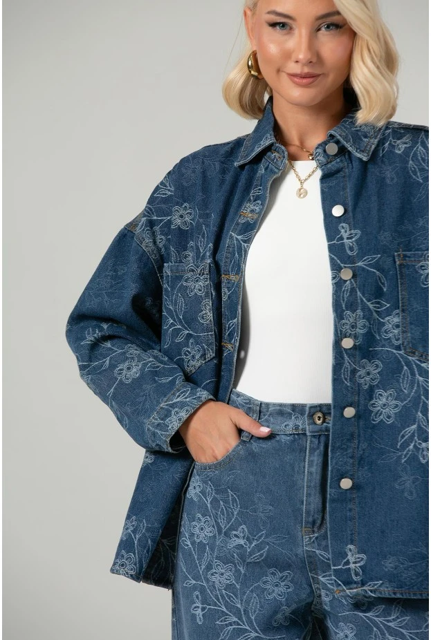 Jean jacket με κεντητά λουλούδια μπλε