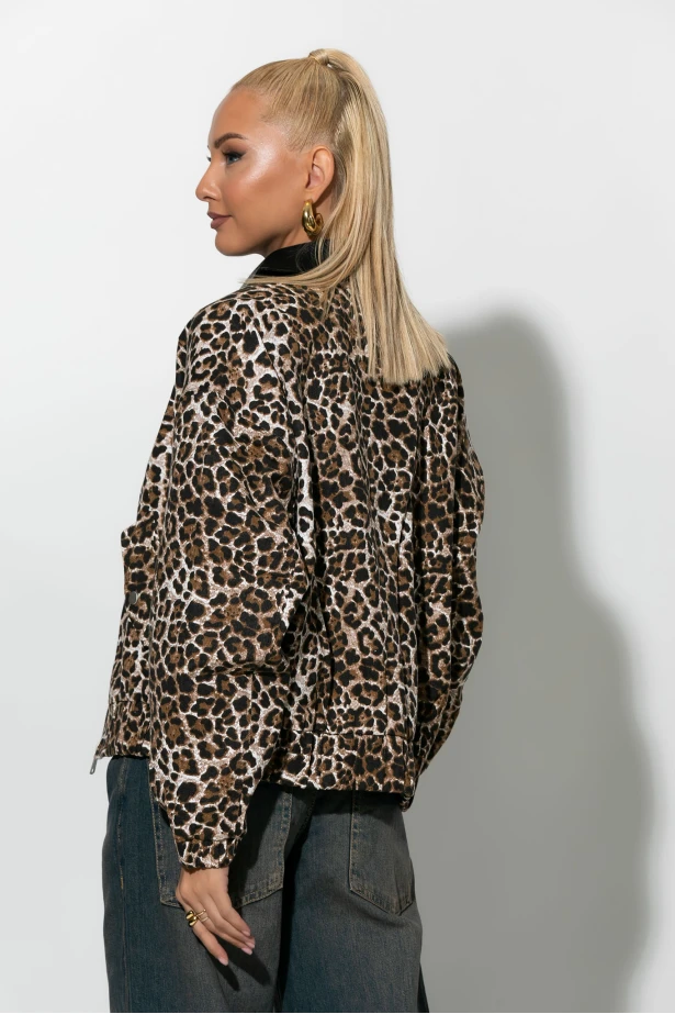 Jacket λεοπάρ με δερματινή γιακά μπεζ