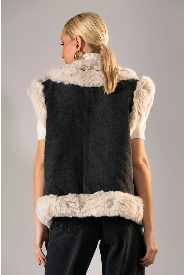 Jacket sheepskin αμάνικο με γούνινες λεπτομέρειες και λουράκια ανθρακί-μπεζ