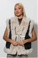 Sheepskin jacket αμάνικο με γούνινες λεπτομέρειες και λουράκια ανθρακί-μπεζ