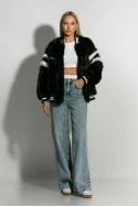 Oversized γούνινο τζάκετ με ρίγες μαύρο Oversized γούνινο τζάκετ με ρίγες μαύρο
