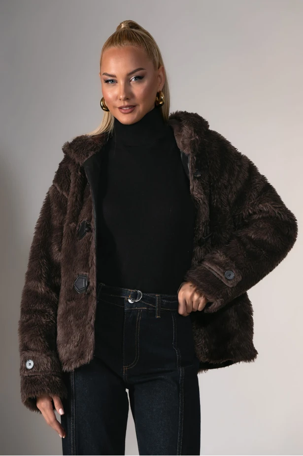Jacket απο συνθετική γούνα και κουκούλα καφέ