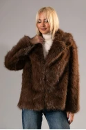 Γούνινο jacket με ιριδίζουσες λεπτομέρειες καφέ