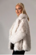 Γούνινο jacket με ιριδίζουσες λεπτομέρειες εκρού