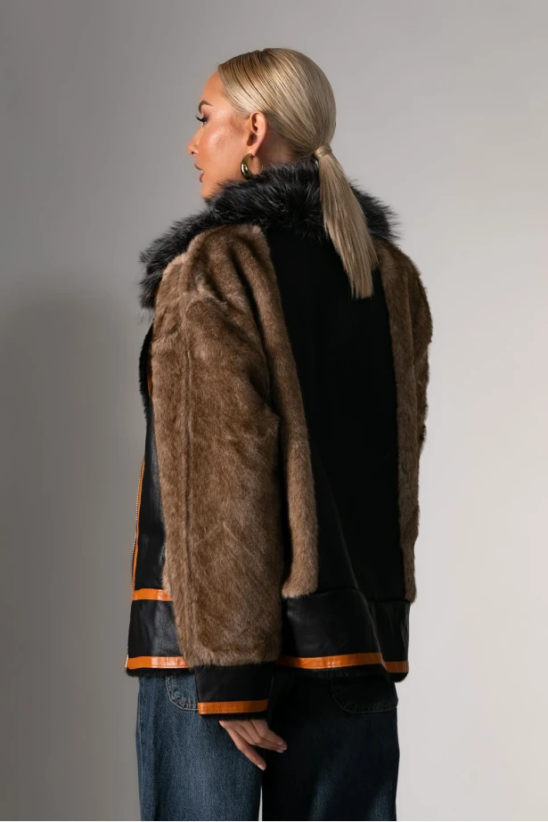 Leather jacket με γούνινες λεπτομέρειες καφέ