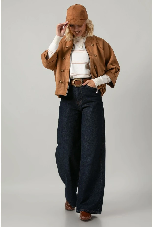 Jacket bomber σουέντ με χρυσές λεπτομέρειες και τρουακάρ μανίκια ταμπά