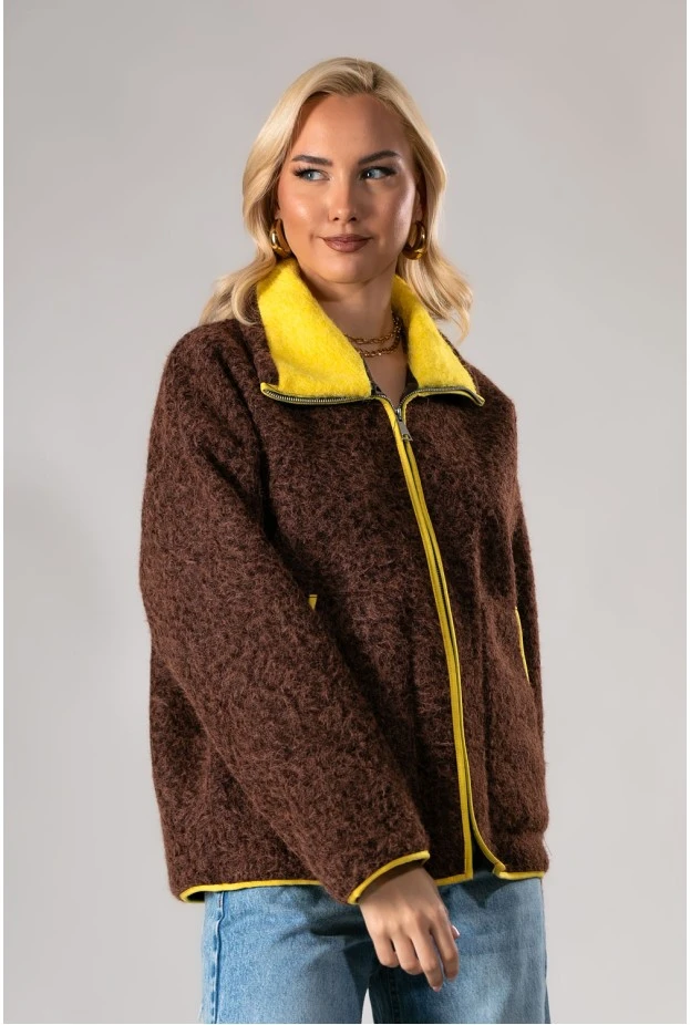 Jacket μπουκλέ με κίτρινες λεπτομέρειες καφέ