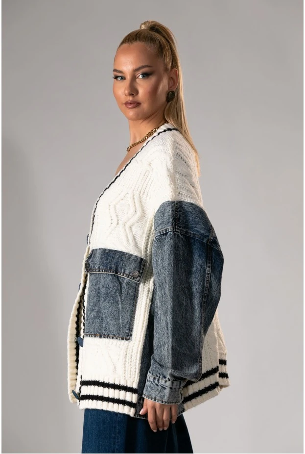 Πλεκτό jacket με jean λεπτομέρεια εκρού 