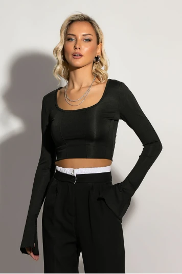 Crop top μακρυμάνικο με άνοιγμα στα μανίκια και δέσιμο στην πλάτη μαύρο