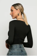 Cropped μπλούζα με V λαιμόκοψη μαύρο
