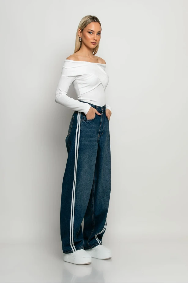 Baggy jean wide leg με λοξές ρίγες στο πλάι μπλε Baggy jean wide leg με λοξές ρίγες στο πλάι μπλε