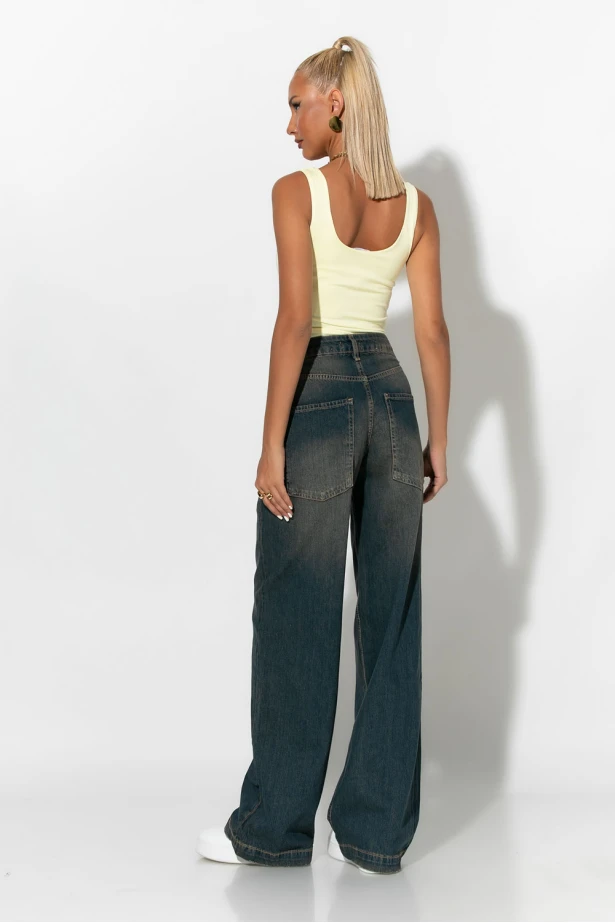 Jean loose fit με ξέβαμα μπλε 