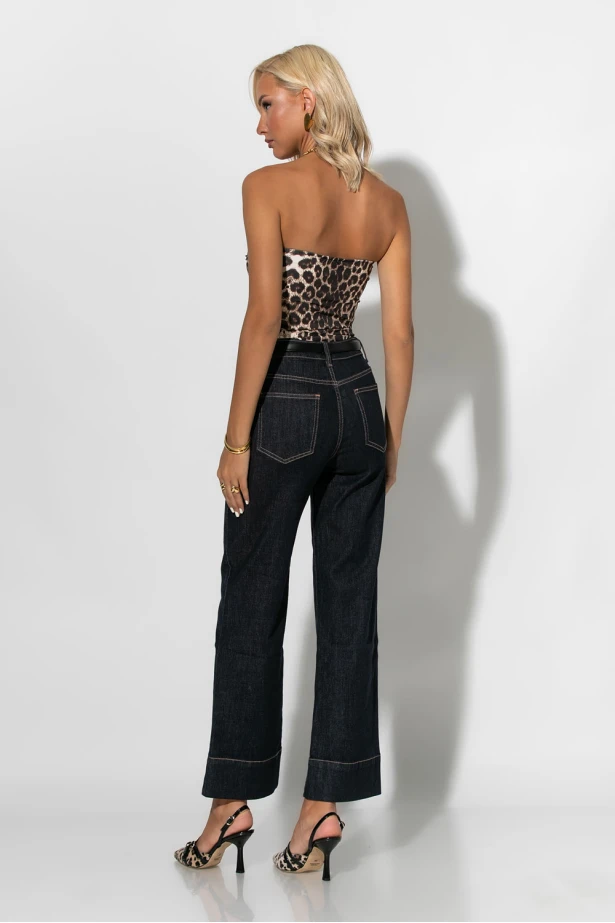 Jean straight fit με ρεβέρ μπλε ντένιμ Jean straight fit με ρεβέρ μπλε ντένιμ